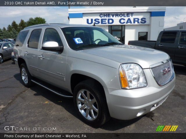 2010 GMC Yukon Denali AWD in Pure Silver Metallic