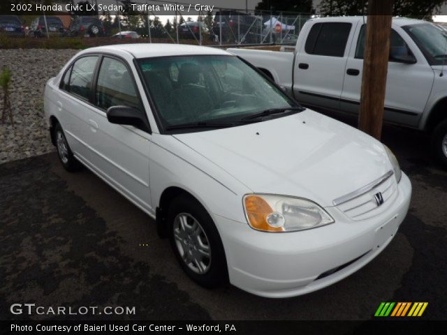 2002 Honda Civic LX Sedan in Taffeta White