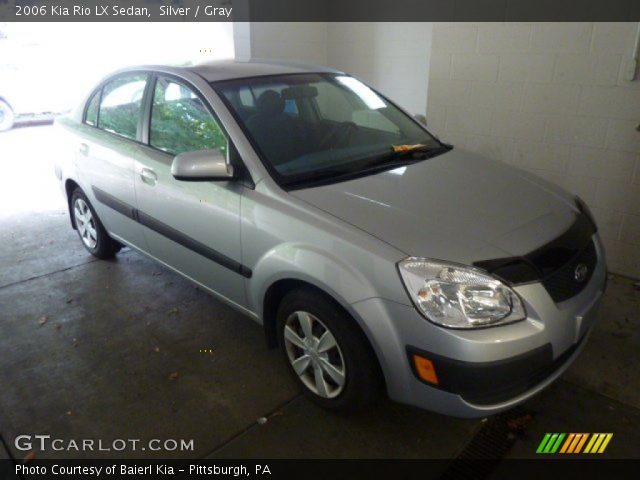 2006 Kia Rio LX Sedan in Silver
