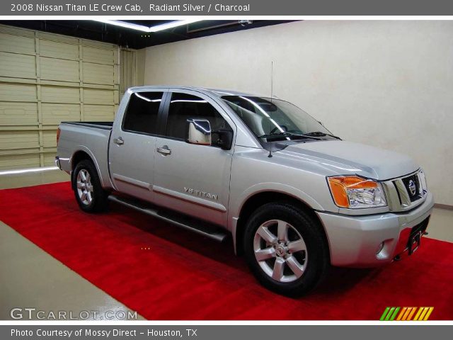 2008 Nissan Titan LE Crew Cab in Radiant Silver