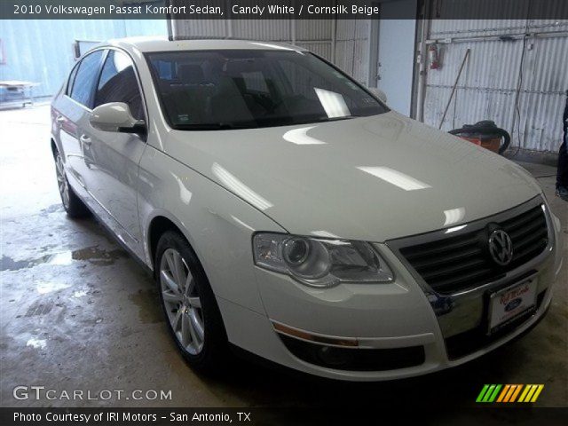2010 Volkswagen Passat Komfort Sedan in Candy White