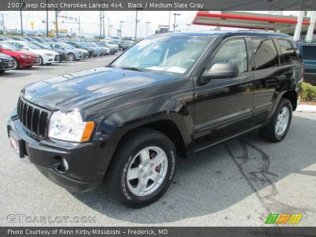 2007 Jeep Grand Cherokee Laredo 4x4 in Black