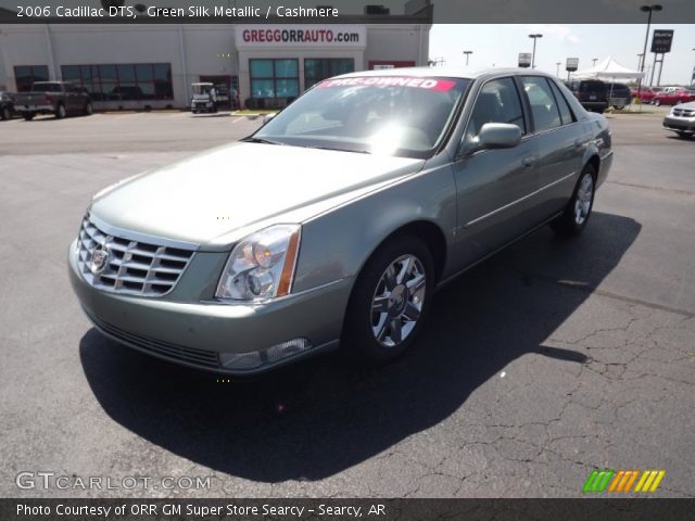 2006 Cadillac DTS  in Green Silk Metallic