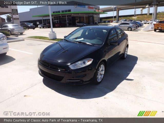 2013 Dodge Dart SXT in Pitch Black