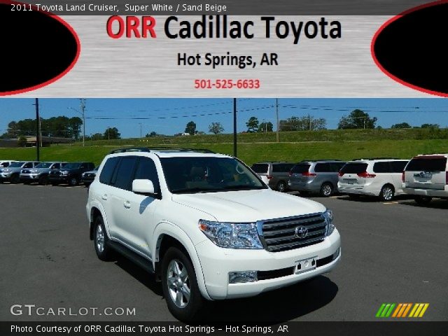 2011 Toyota Land Cruiser  in Super White