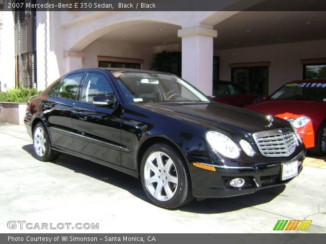 2007 Mercedes-Benz E 350 Sedan in Black