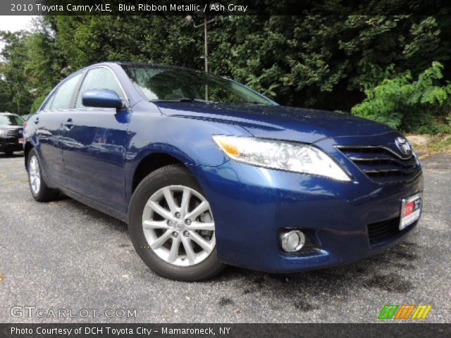 2010 Toyota Camry XLE in Blue Ribbon Metallic