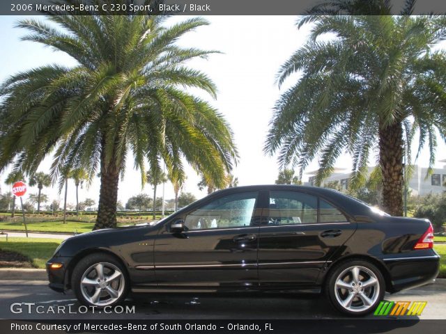 2006 Mercedes-Benz C 230 Sport in Black