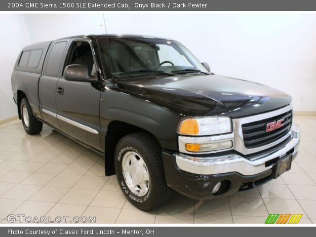 2004 GMC Sierra 1500 SLE Extended Cab in Onyx Black