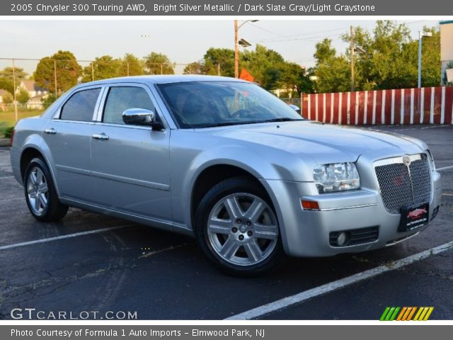 2005 Chrysler 300 Touring AWD in Bright Silver Metallic