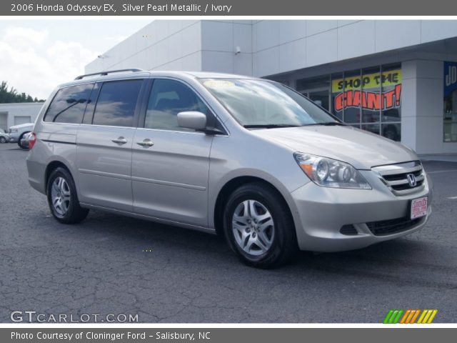 2006 Honda Odyssey EX in Silver Pearl Metallic