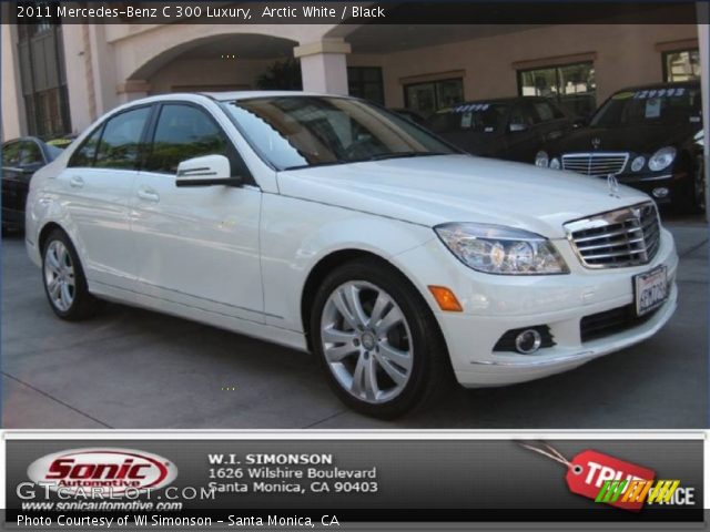 2011 Mercedes-Benz C 300 Luxury in Arctic White