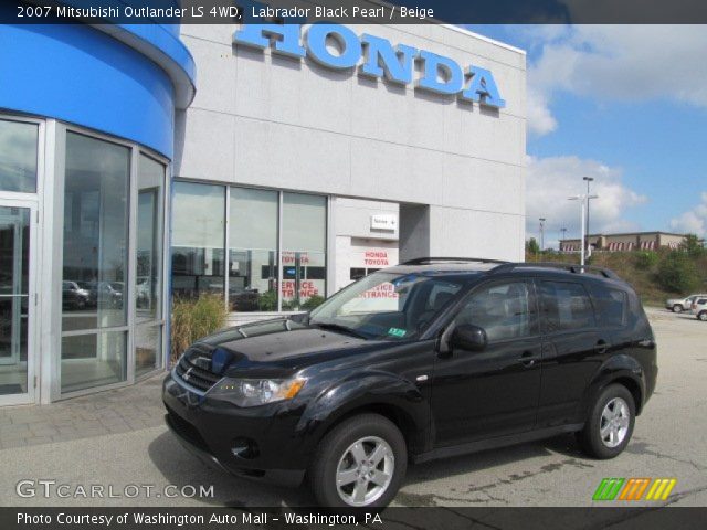 2007 Mitsubishi Outlander LS 4WD in Labrador Black Pearl