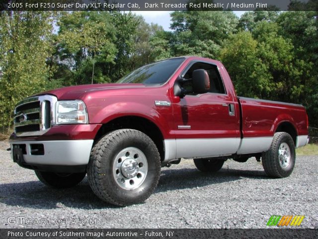 2005 Ford F250 Super Duty XLT Regular Cab in Dark Toreador Red Metallic