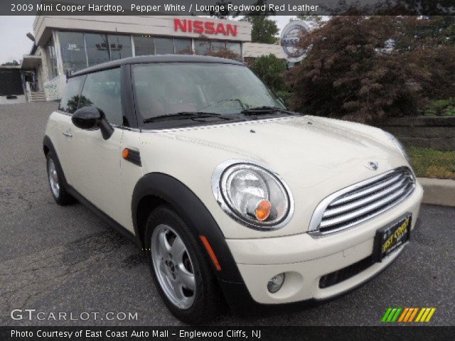 2009 Mini Cooper Hardtop in Pepper White