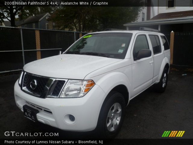 2008 Nissan Pathfinder S 4x4 in Avalanche White