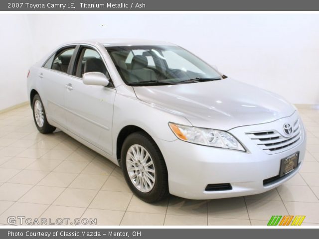 2007 Toyota Camry LE in Titanium Metallic