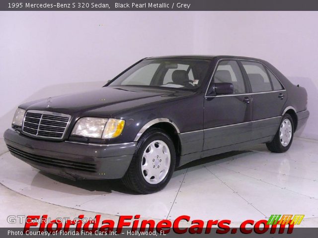 1995 Mercedes-Benz S 320 Sedan in Black Pearl Metallic