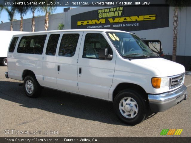 2006 Ford E Series Van E350 XLT 15 Passenger in Oxford White