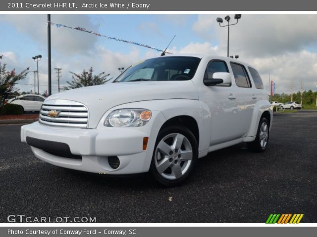 2011 Chevrolet HHR LT in Arctic Ice White