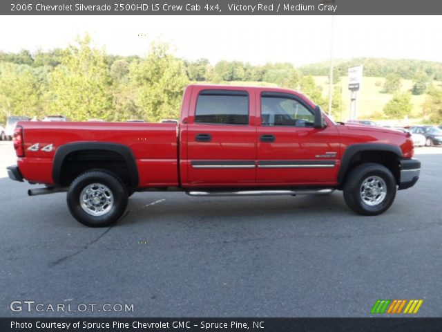 2006 Chevrolet Silverado 2500HD LS Crew Cab 4x4 in Victory Red