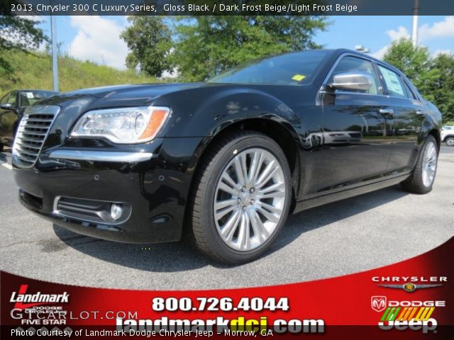 2013 Chrysler 300 C Luxury Series in Gloss Black
