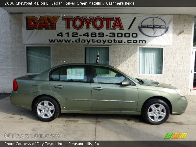 2006 Chevrolet Malibu LT Sedan in Silver Green Metallic