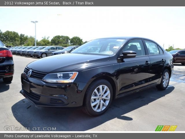 2012 Volkswagen Jetta SE Sedan in Black