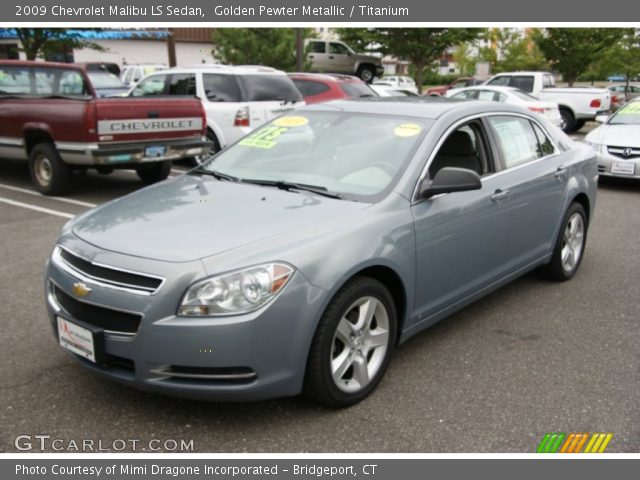 2009 Chevrolet Malibu LS Sedan in Golden Pewter Metallic