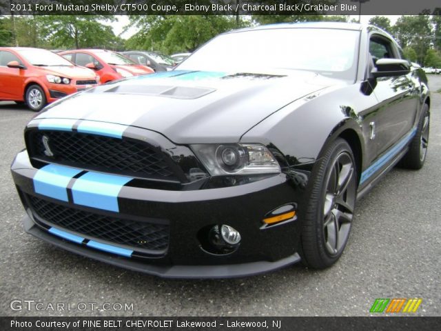 2011 Ford Mustang Shelby GT500 Coupe in Ebony Black