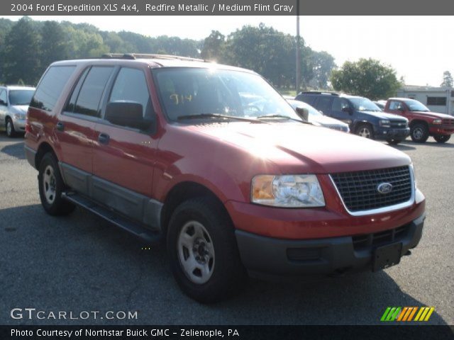 2004 Ford Expedition XLS 4x4 in Redfire Metallic