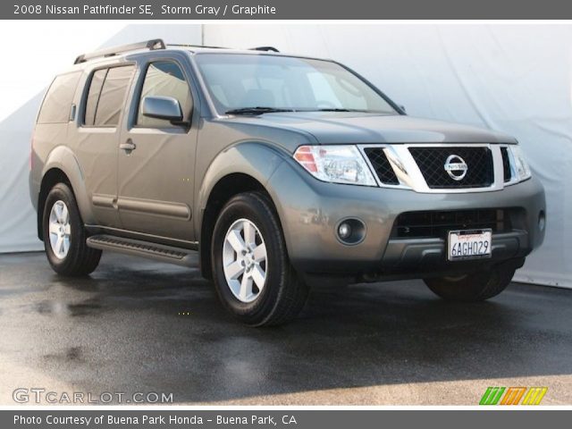 2008 Nissan Pathfinder SE in Storm Gray