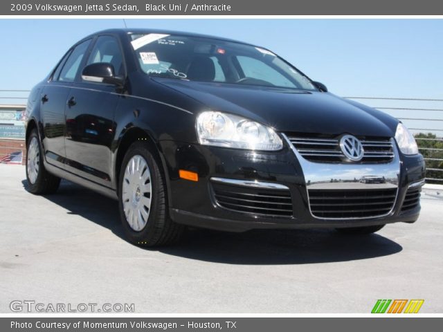 2009 Volkswagen Jetta S Sedan in Black Uni