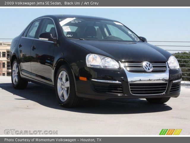 2009 Volkswagen Jetta SE Sedan in Black Uni