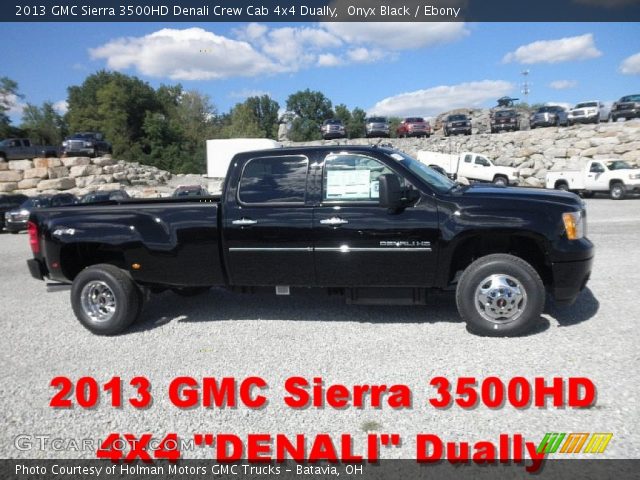 2013 GMC Sierra 3500HD Denali Crew Cab 4x4 Dually in Onyx Black