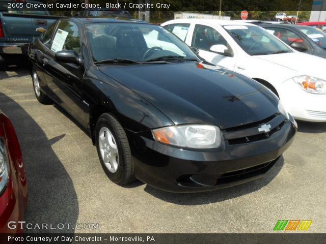 2005 Chevrolet Cavalier Coupe in Black