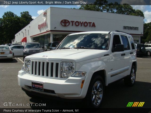 2012 Jeep Liberty Sport 4x4 in Bright White