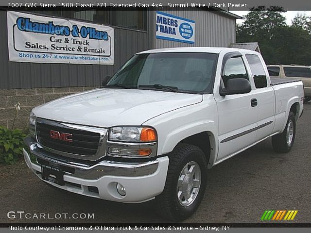2007 GMC Sierra 1500 Classic Z71 Extended Cab 4x4 in Summit White