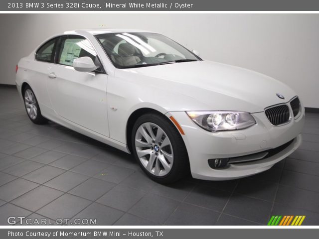 2013 BMW 3 Series 328i Coupe in Mineral White Metallic