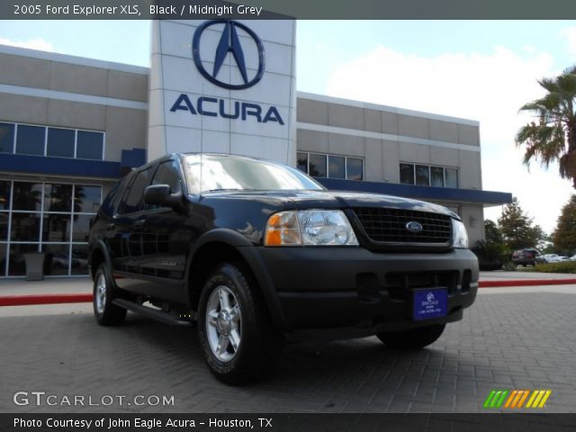 2005 Ford Explorer XLS in Black
