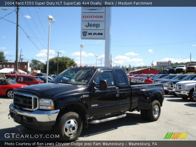 2004 Ford F350 Super Duty XLT SuperCab 4x4 Dually in Black