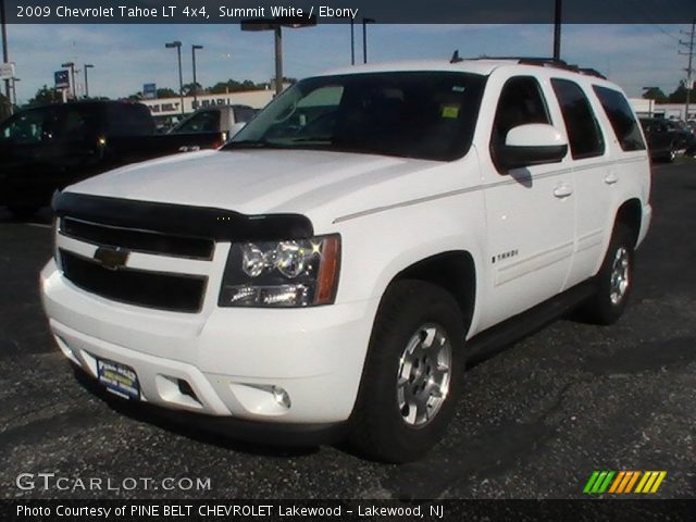2009 Chevrolet Tahoe LT 4x4 in Summit White