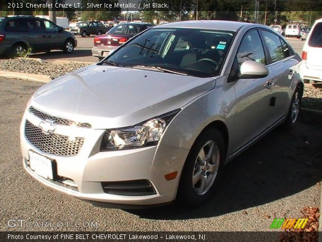 2013 Chevrolet Cruze LT in Silver Ice Metallic