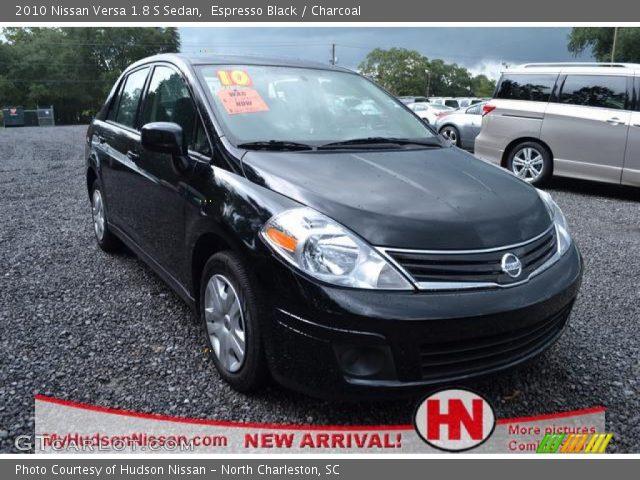 2010 Nissan Versa 1.8 S Sedan in Espresso Black
