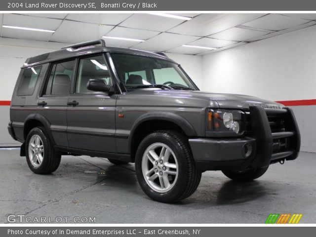 2004 Land Rover Discovery SE in Bonatti Grey