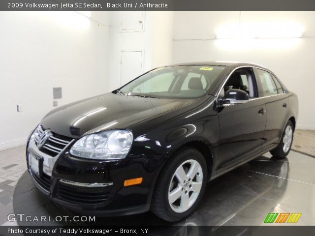 2009 Volkswagen Jetta SE Sedan in Black Uni