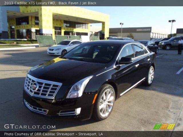 2013 Cadillac XTS Luxury FWD in Black Raven