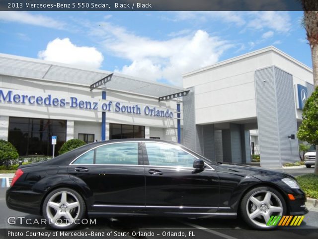 2013 Mercedes-Benz S 550 Sedan in Black