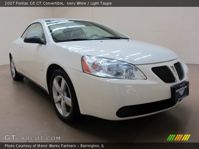 2007 Pontiac G6 GT Convertible in Ivory White
