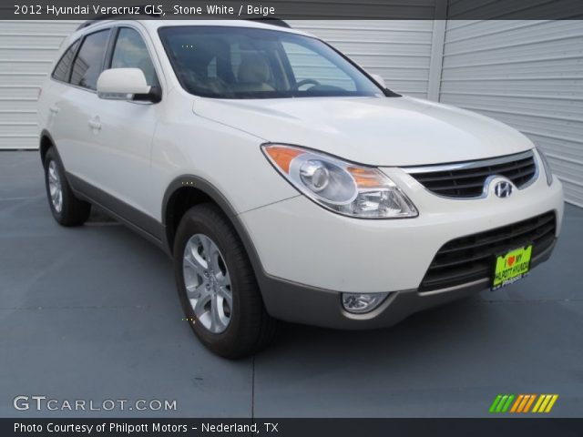 2012 Hyundai Veracruz GLS in Stone White